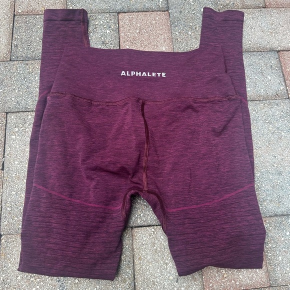 Alphalete Pants - ALPHALETE OG Revival Leggings Maroon MEDIUM